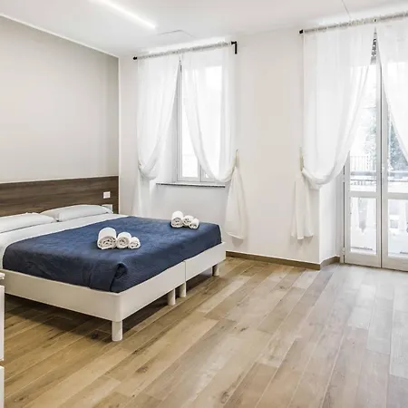 La Perla Rooms Saronno Exterior photo